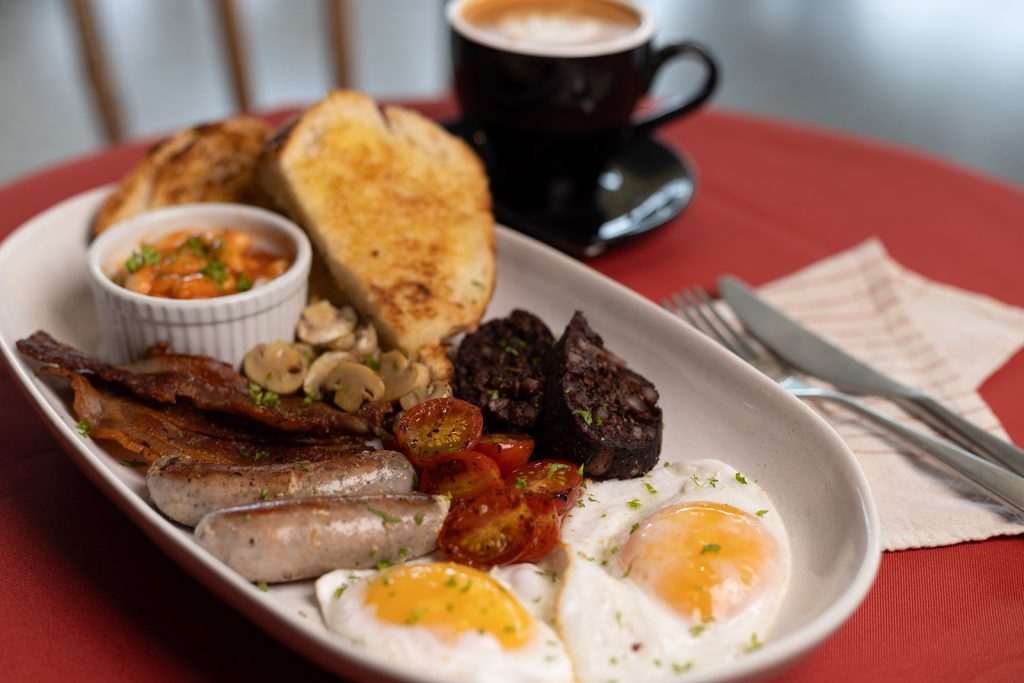 Neighbors and Nomads Co Working Space El Nido - Big Breakfast