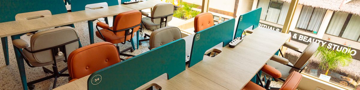 Neighbors and Nomads Coworking Space in El Nido - coworking desks